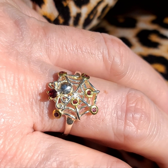 Natural Kharma by Avelon Jewelry - Red Tourmaline & Garnet sleek sterling spider 🕷 on 🕸 web ring sz 8